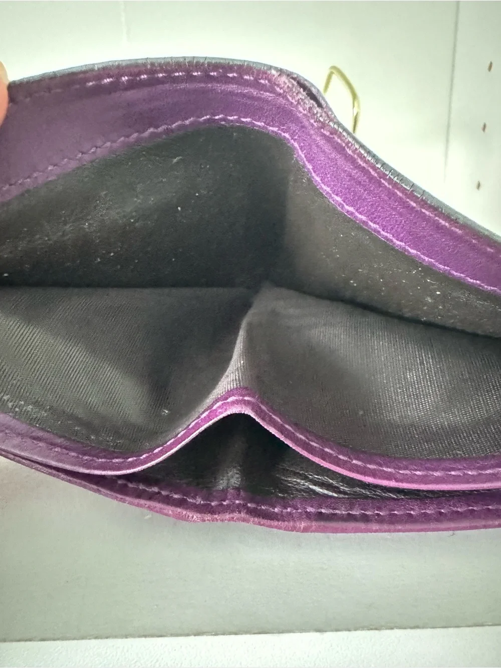Authentic Gucci Microguccissima Bifold Wallet